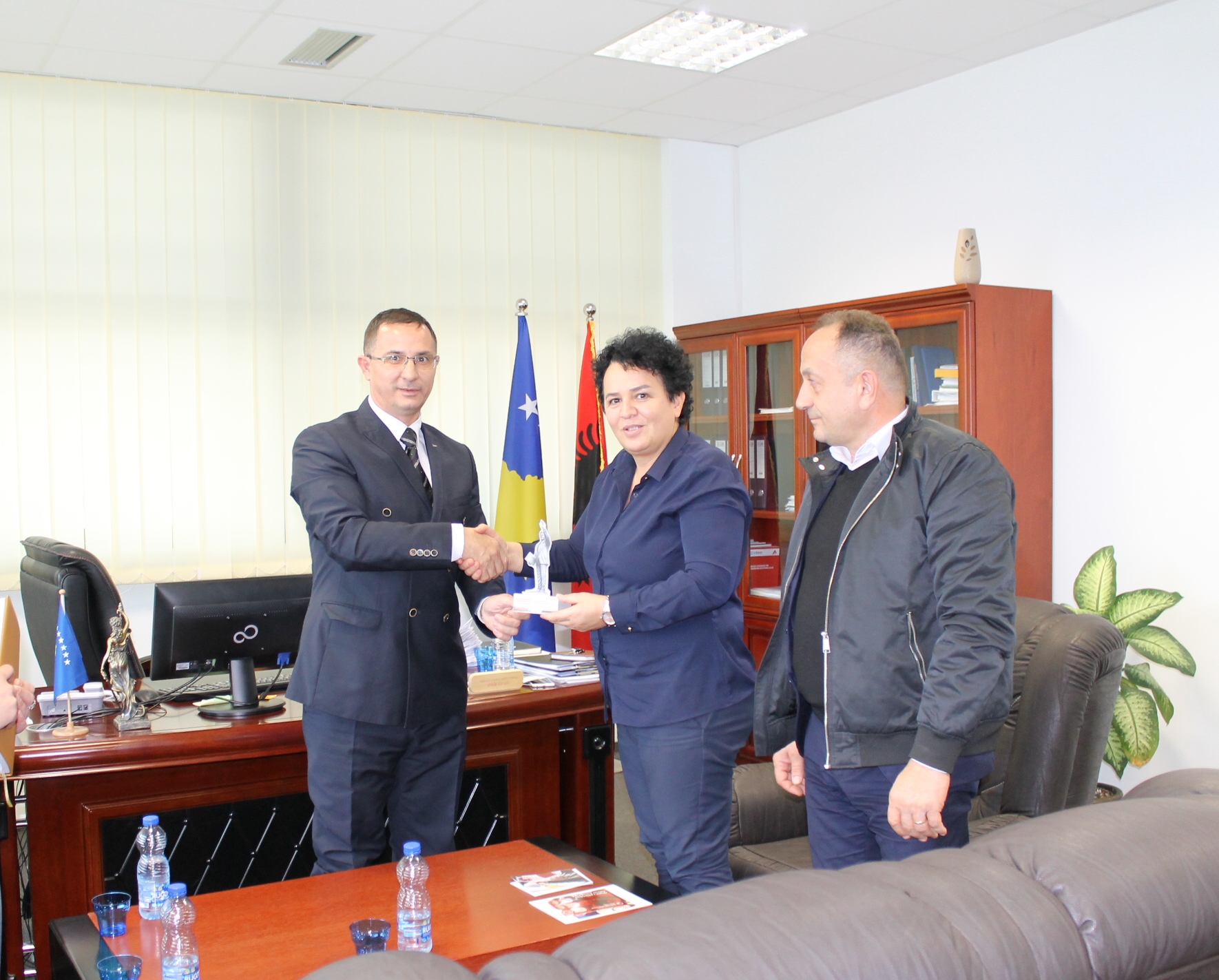 Kryetarja e Gjykatës Themelore në Prishtinë ka pritur një delegacion nga Shoqata “Miqtë e Amerikës”
