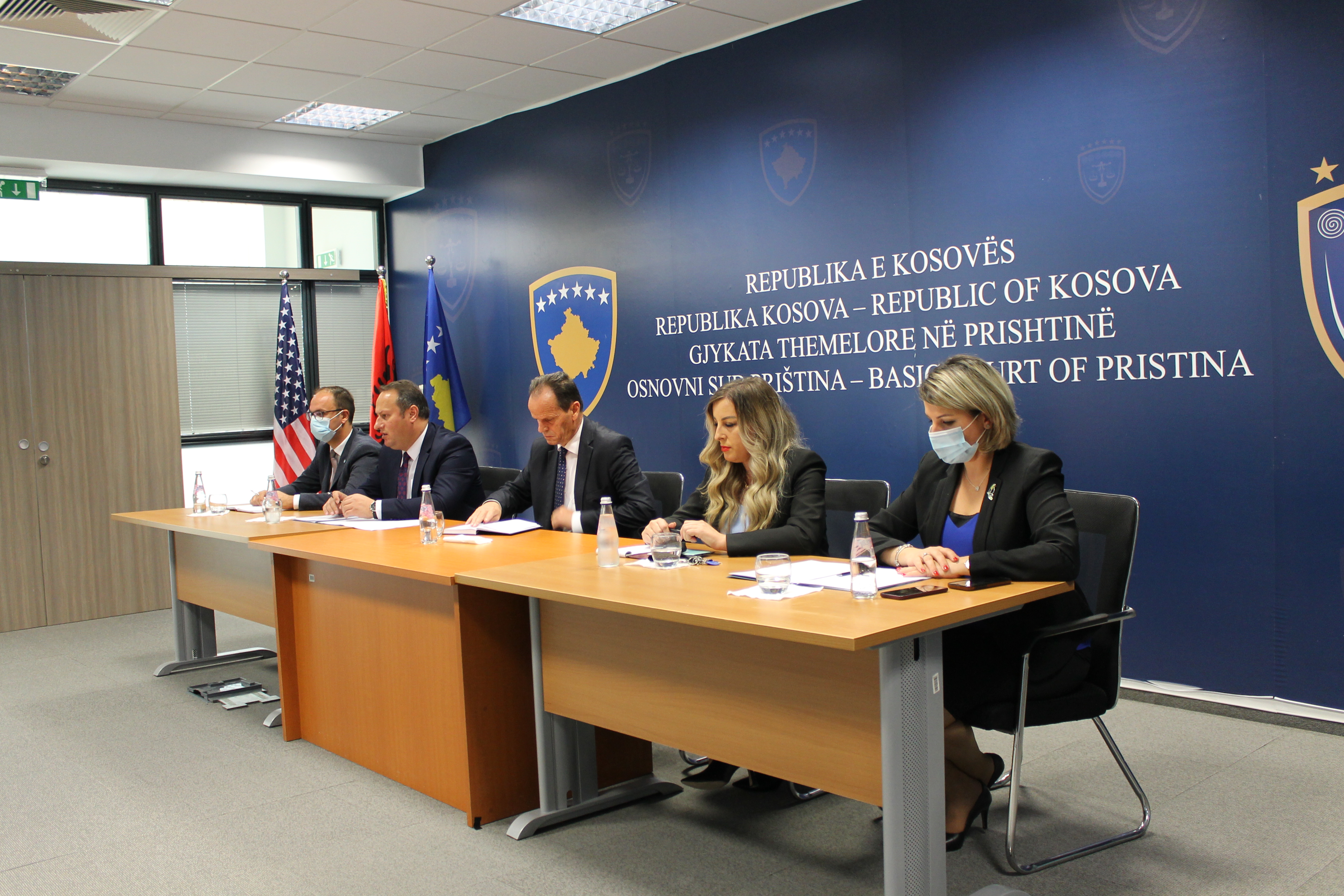 Kryetarja e Gjykatës Themelore në Prishtinë Albina Shabani Rama ka pritur në takim Kryesuesin e Këshillit Gjyqësor të Kosovës, Kryetarin e Gjykatës Supreme dhe Gjykatës së Apelit