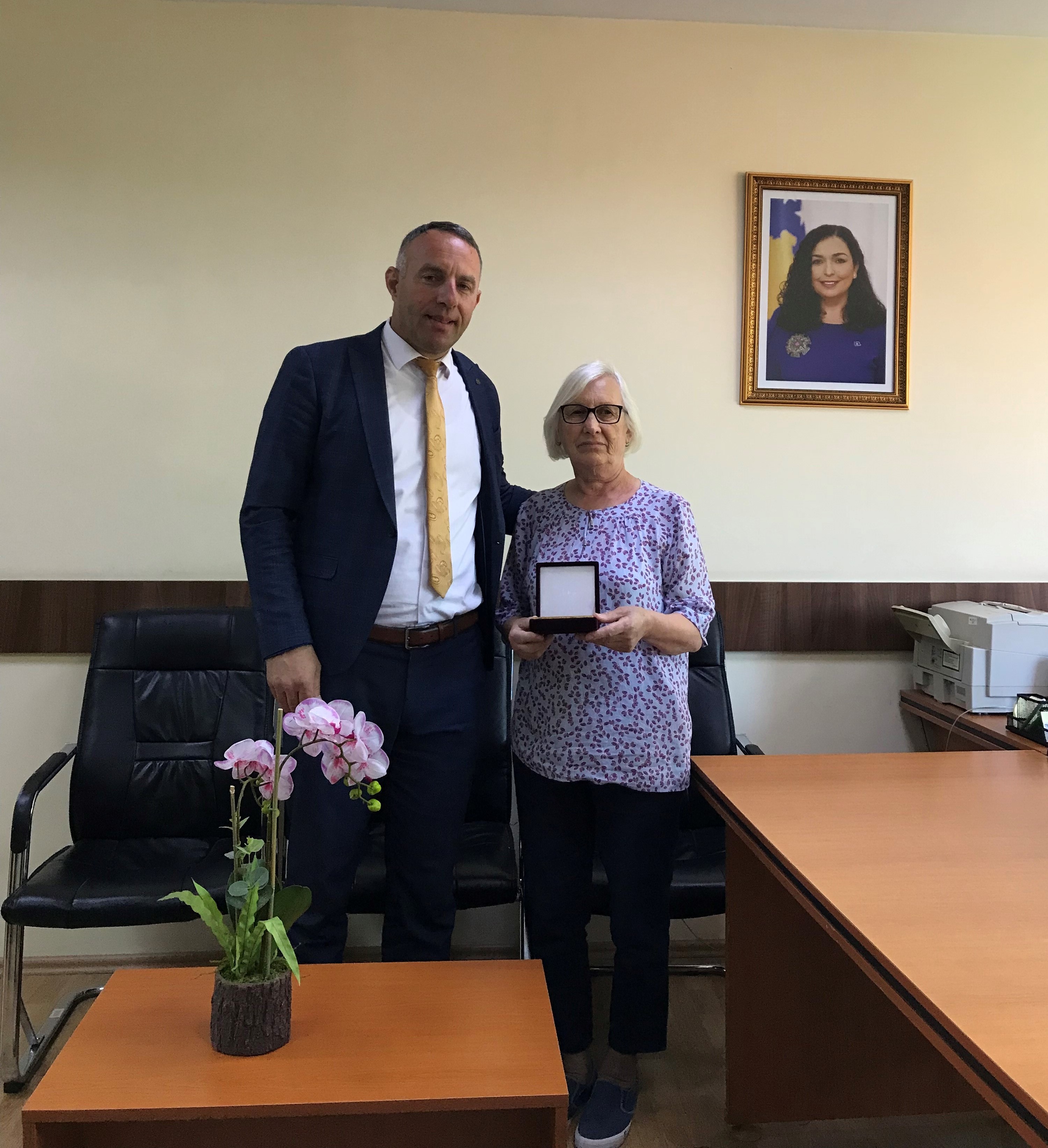 Ka arritur moshën e pensionimit përkthyesja e Gjykatës Themelore në Prishtinë-dega në Podujevë
